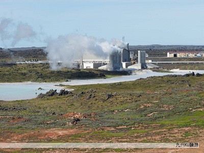 风力发电机组的核心在于机侧变换器和网侧变换器两大部分,它们协同完成风能向电能的转换。控制器相当于大脑,负责调节风机转速并输出对机侧和网侧变换器的控制信号,最终将电能经断路器和变压器送入并入大电网的系统中。 风力发电机组的核心在于机侧变换器和网侧变换器两大部分,它们协同完成风能向电能的转换。控制器相当于大脑,负责调节风机转速并输出对机侧和网侧变换器的控制信号,最终将电能经断路器和变压器送入并入大电网的系统中。