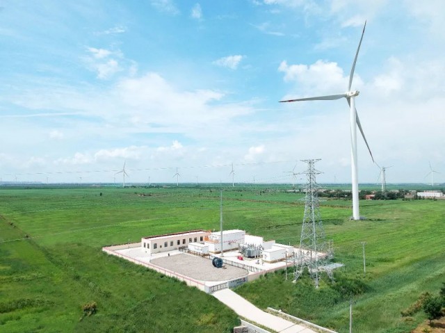 必须从排放源（例如燃烧后）或大气中捕获