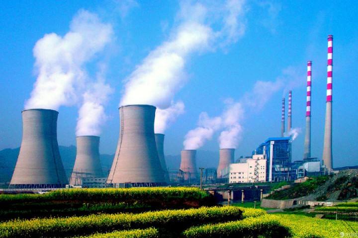 风险提示：环保政策不及预期；用电量增速下滑；电价下调；竞争加剧