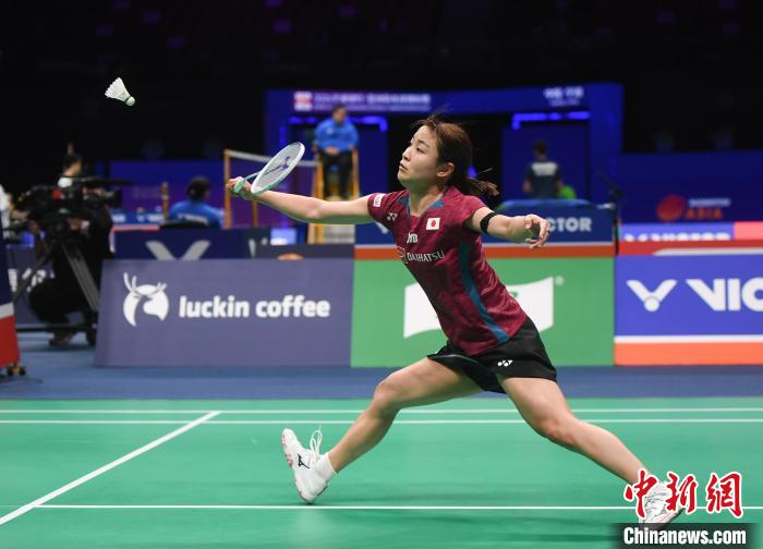 安洗莹苦战逆转取胜，图欧组合惊险晋级巴黎奥