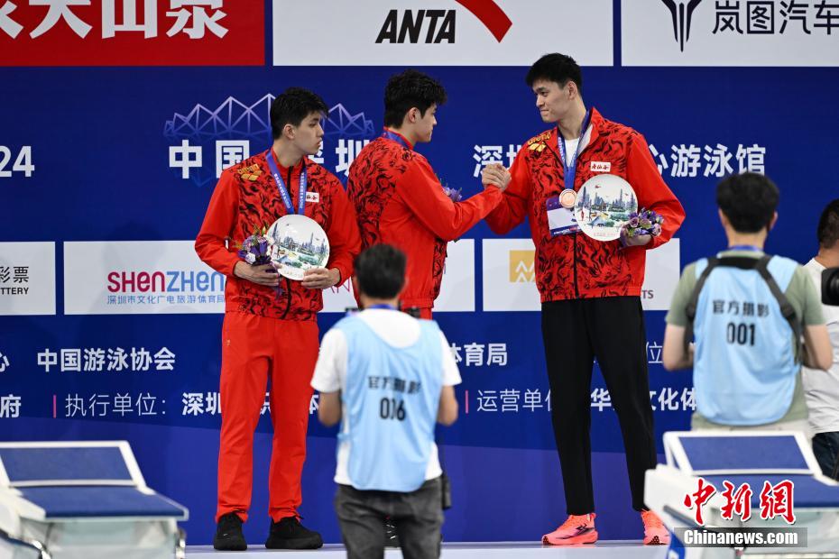 潘展乐全国游泳冠军赛摘金夺银，世锦赛选拔赛