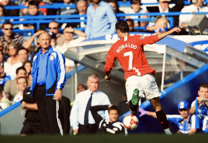 08年英超联赛午后：曼联逆转夺冠