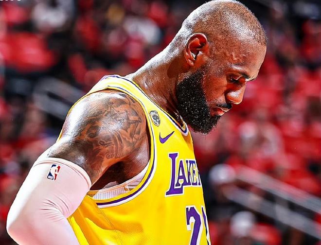 41岁詹姆斯率湖人淘汰火箭创历史纪录